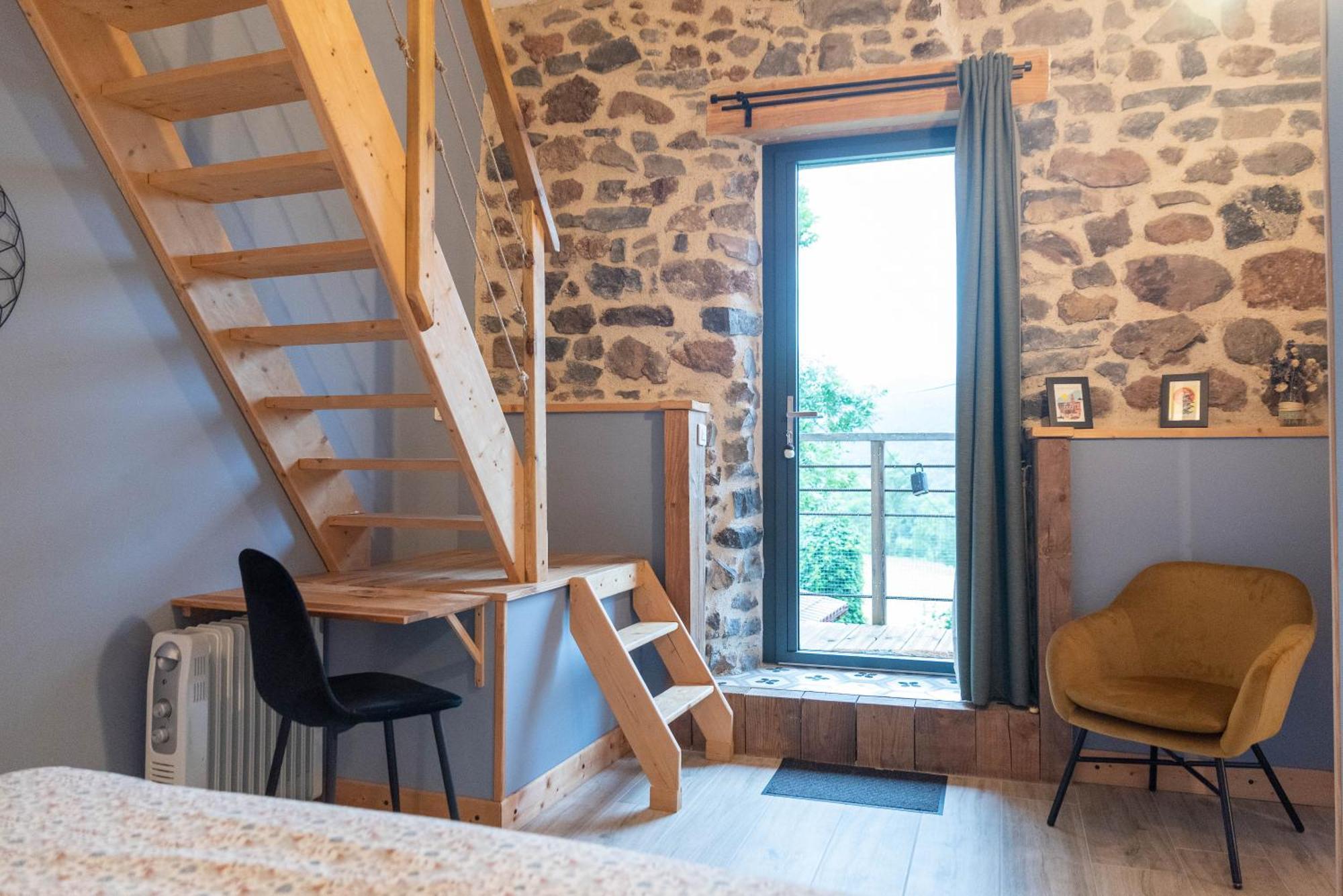 Bed and Breakfast Les Balcons De La Terrasse Arsac-en-Velay Exteriér fotografie